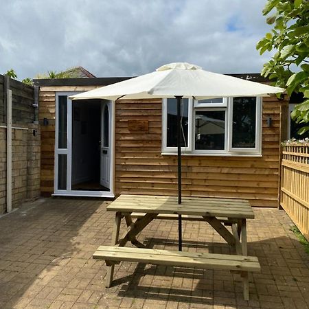 Stalbridge Oakleigh Lodge מראה חיצוני תמונה